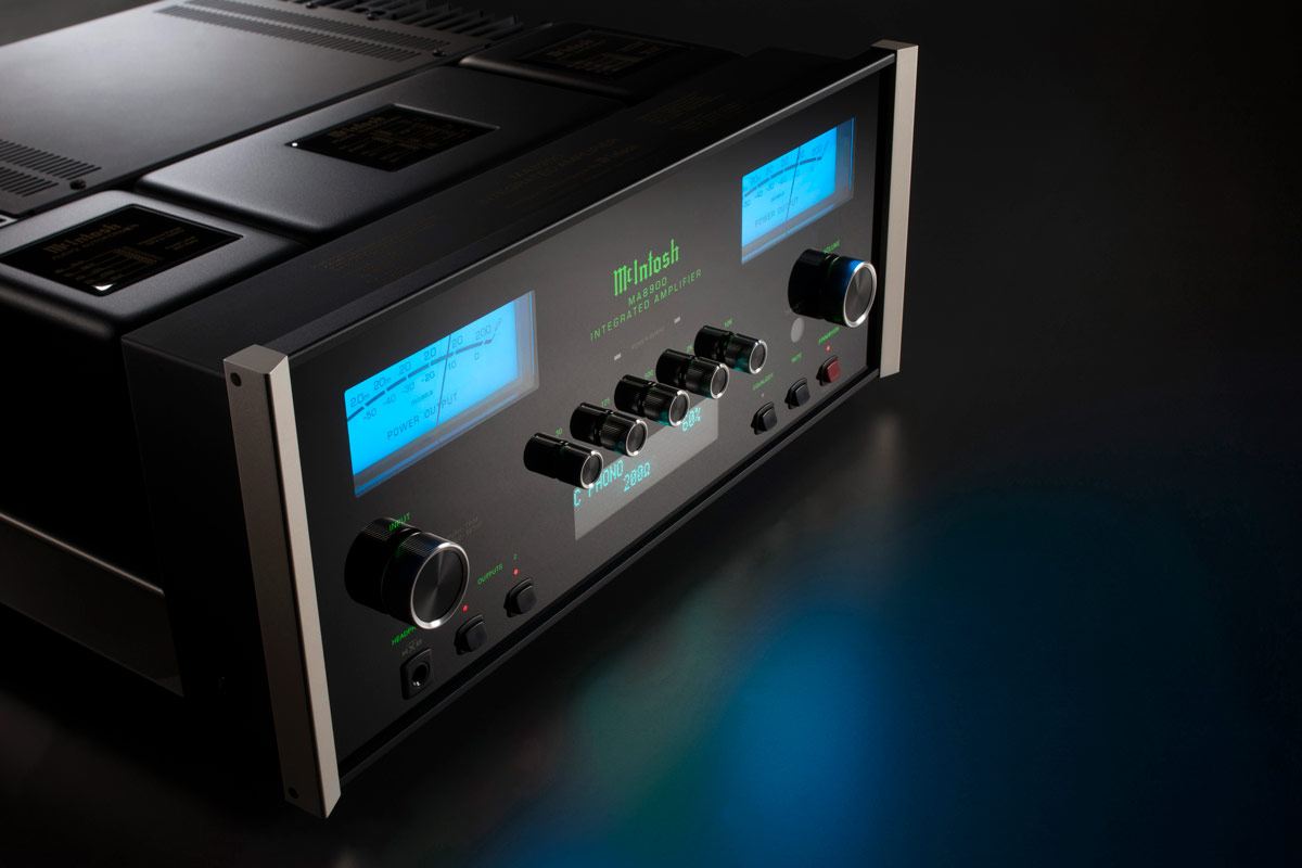 MA8900 MCINTOSH integrated amplifier