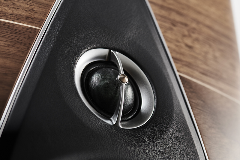 Olympica Nova CI Sonus Faber Speaker Close Up Detail